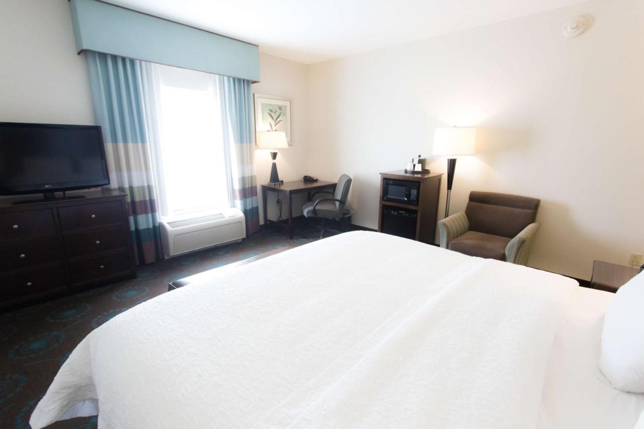 Hampton & Hotel 3*