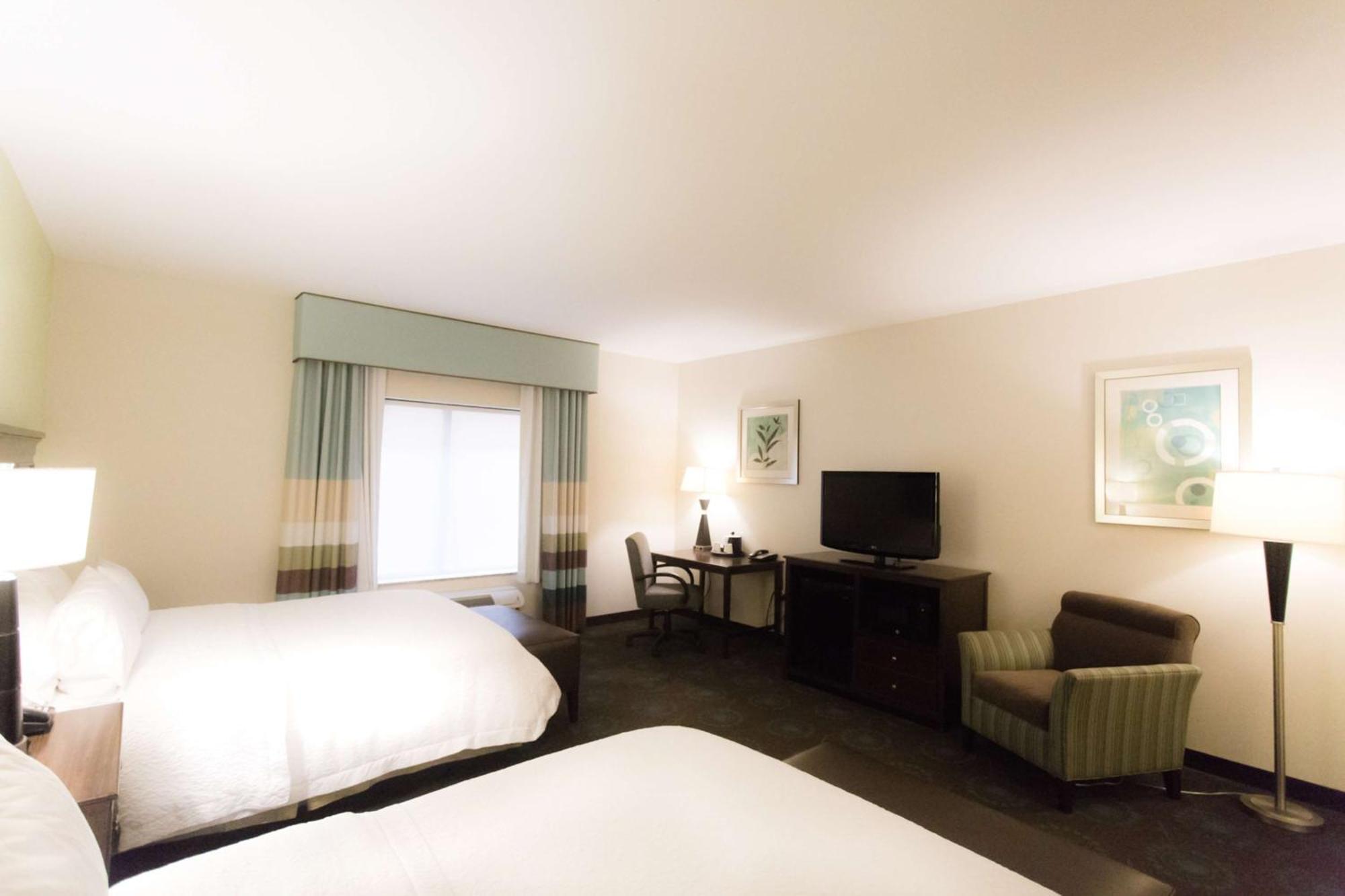 Hotel Hampton &