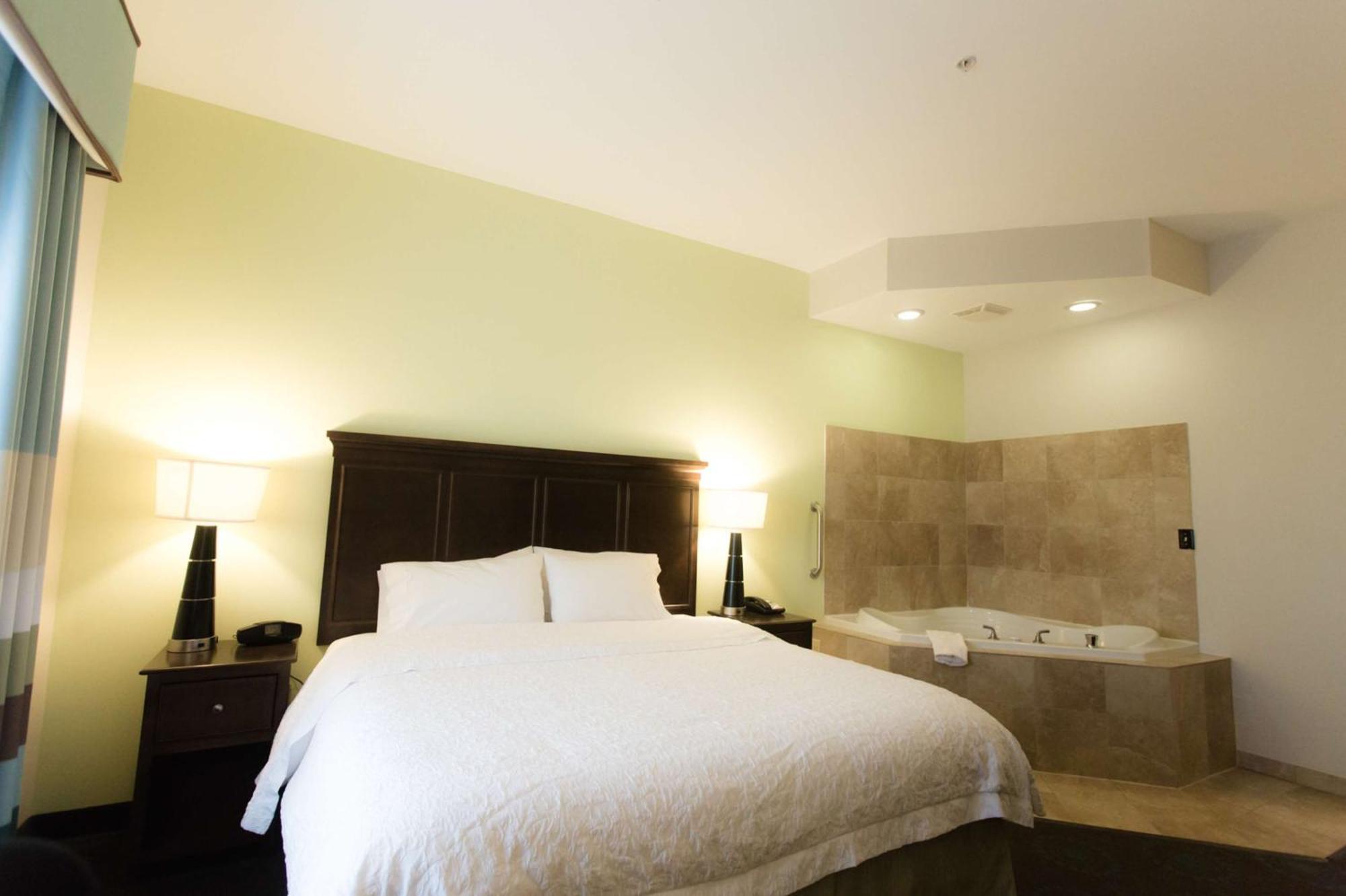 Hampton & 3* Middlebury